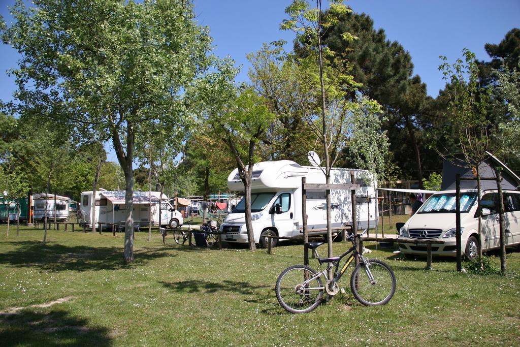 Romea Family Camping Казаль-Борсетті Екстер'єр фото